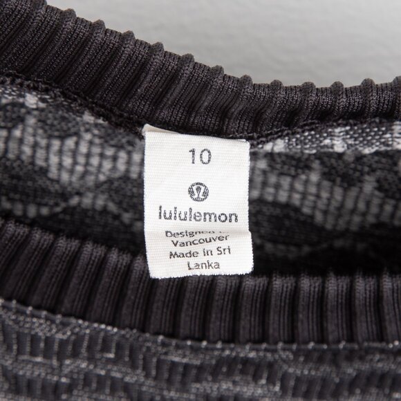 LIKE NEW lululemon athletica Rest Less Pullover - Picture 8 of 8